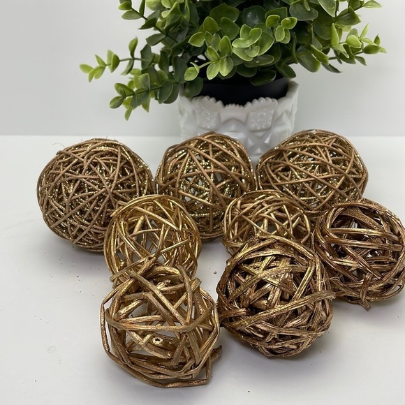 Gold Grapevine Decorative Balls 8 pcs - Picture 10 of 10